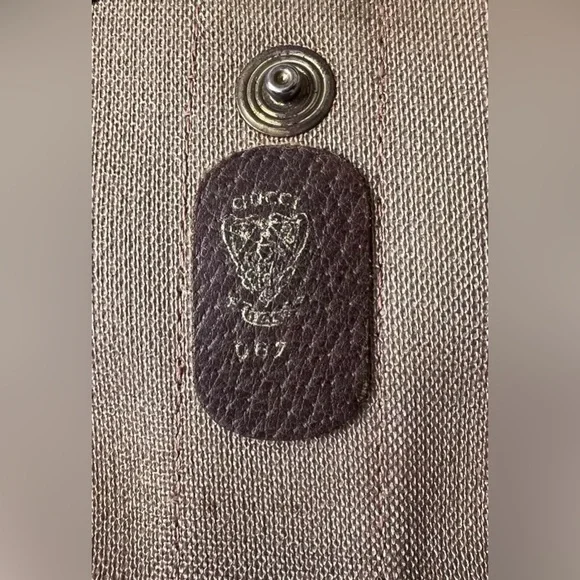 Ladies Gucci clutch/pouch bag sherryline. Vintage - Picture 8 of 12